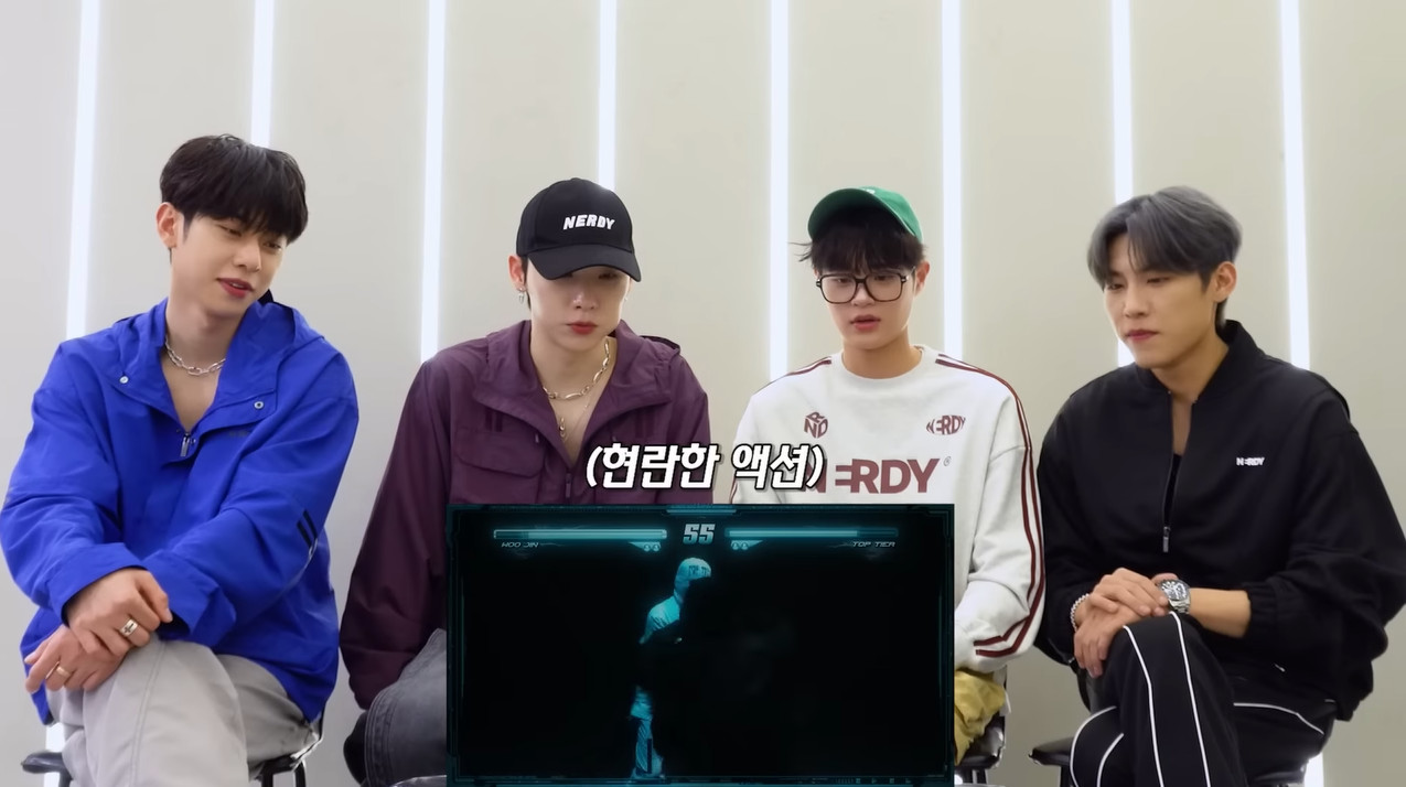 AB6IX 전웅 wearing PS086-1N